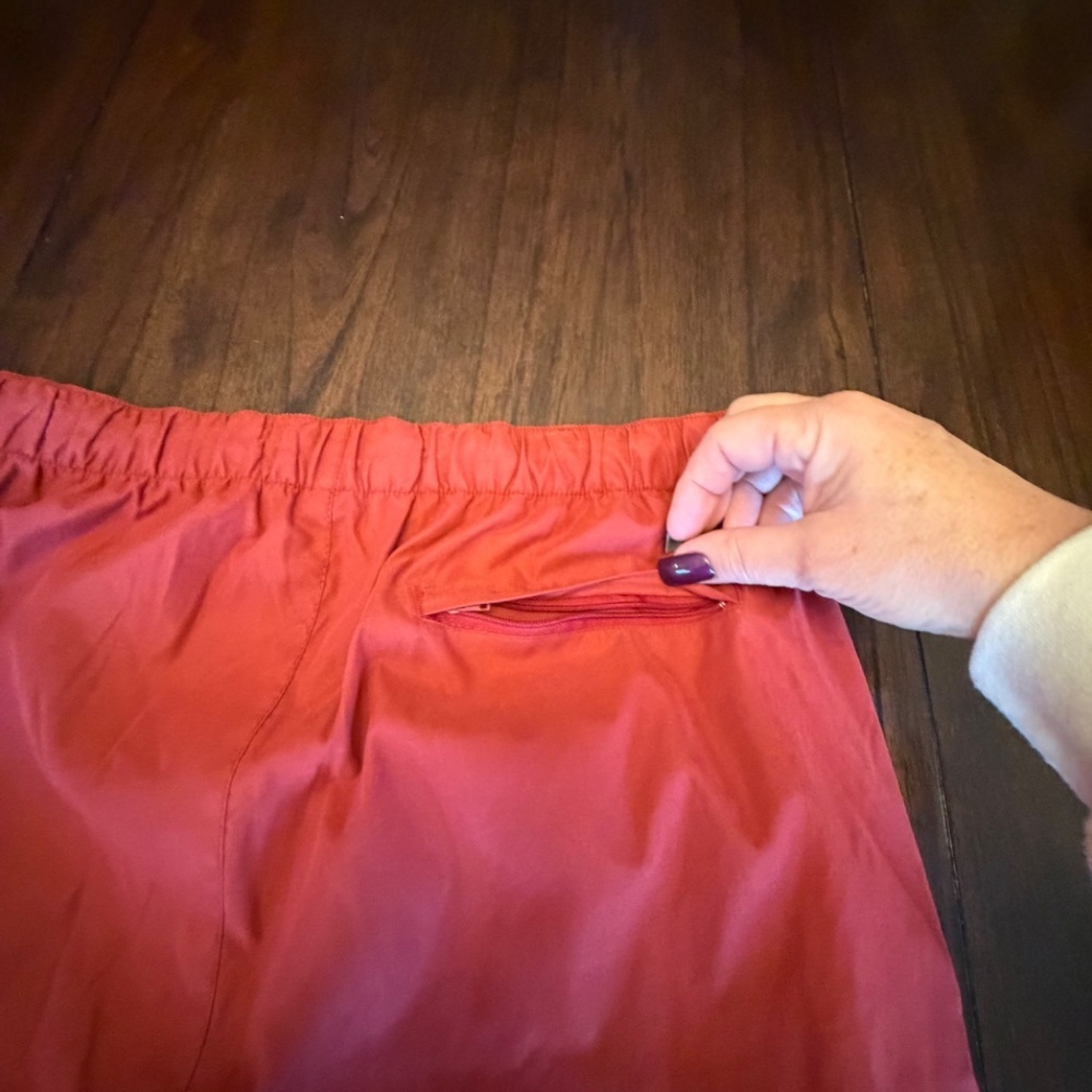 Weatherproof Performance Red Pants, Line Elastic waistband cuffs, Size Medium - Picture 7 of 15